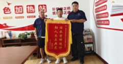 【市城市燃熱集團富泰熱力】少年騎車摔倒受傷 公司員工送醫(yī)救治